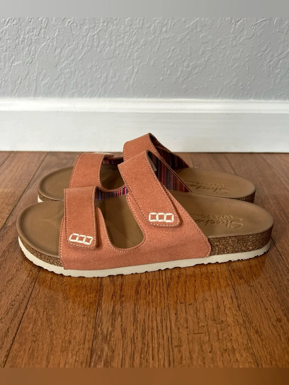 Skechers Fresh Spirit Sandals Slides Luxe Foam Women’s Size 7 Coral